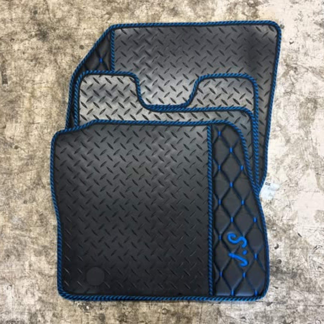 Ford Focus MK3 Facelift (2011-2015) Car Mats [2 Clips]