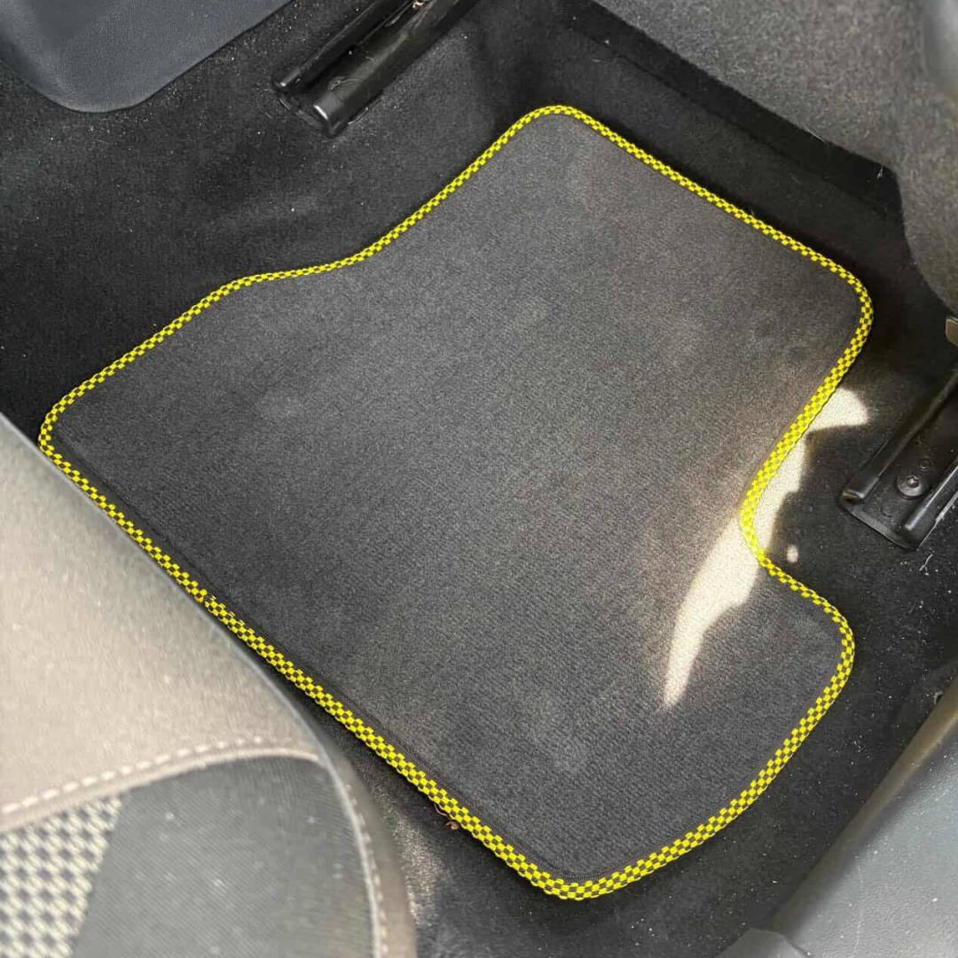 Citroen C3 (2010-2016) Car Mats [2 Clips]